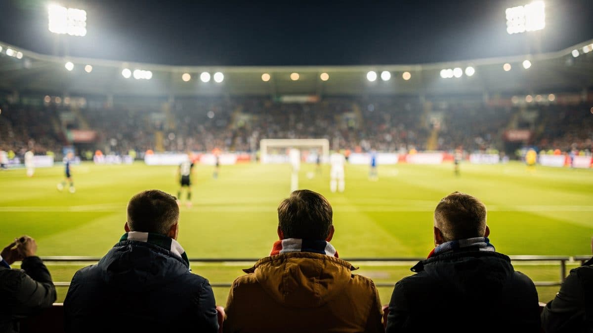 EKHO: 500 millió helyett 60 millió forint lesz a sportolók határa 2027-től, jelentette be Magyar Péter